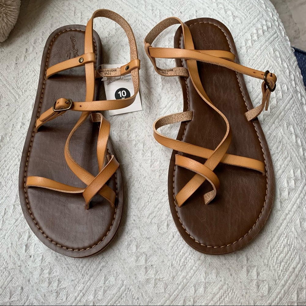 NWT Light brown strappy sandles, Size 10W